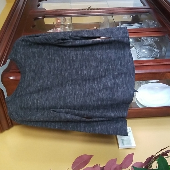 Gray Crop Sweater - Picture 2 of 3